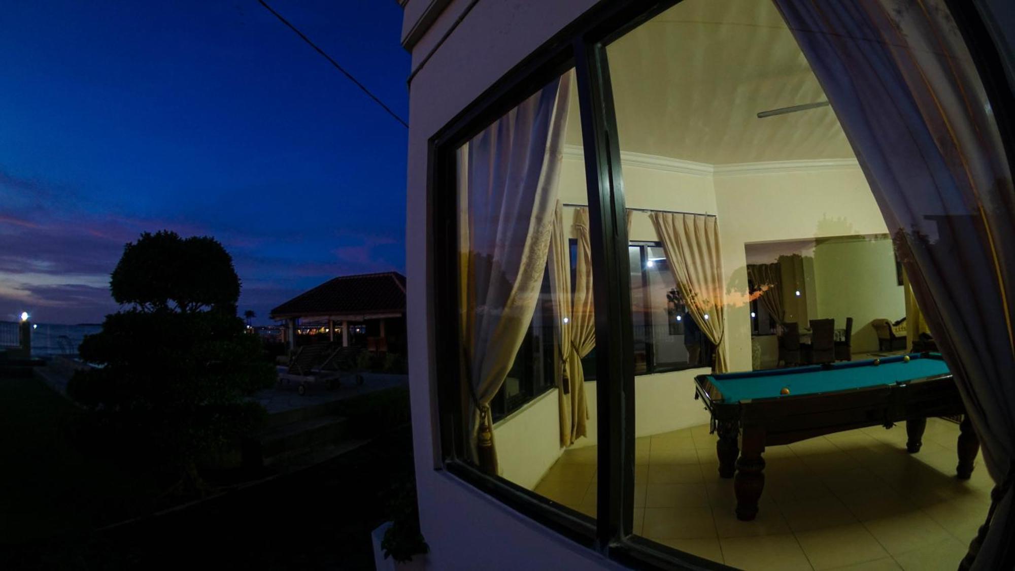 Seaview Beach Resort 제파라 외부 사진