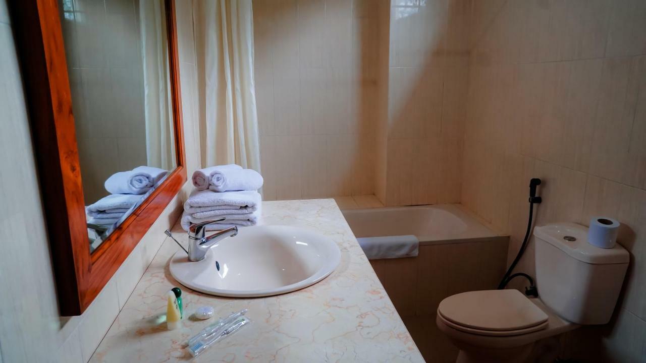 Seaview Beach Resort 제파라 외부 사진