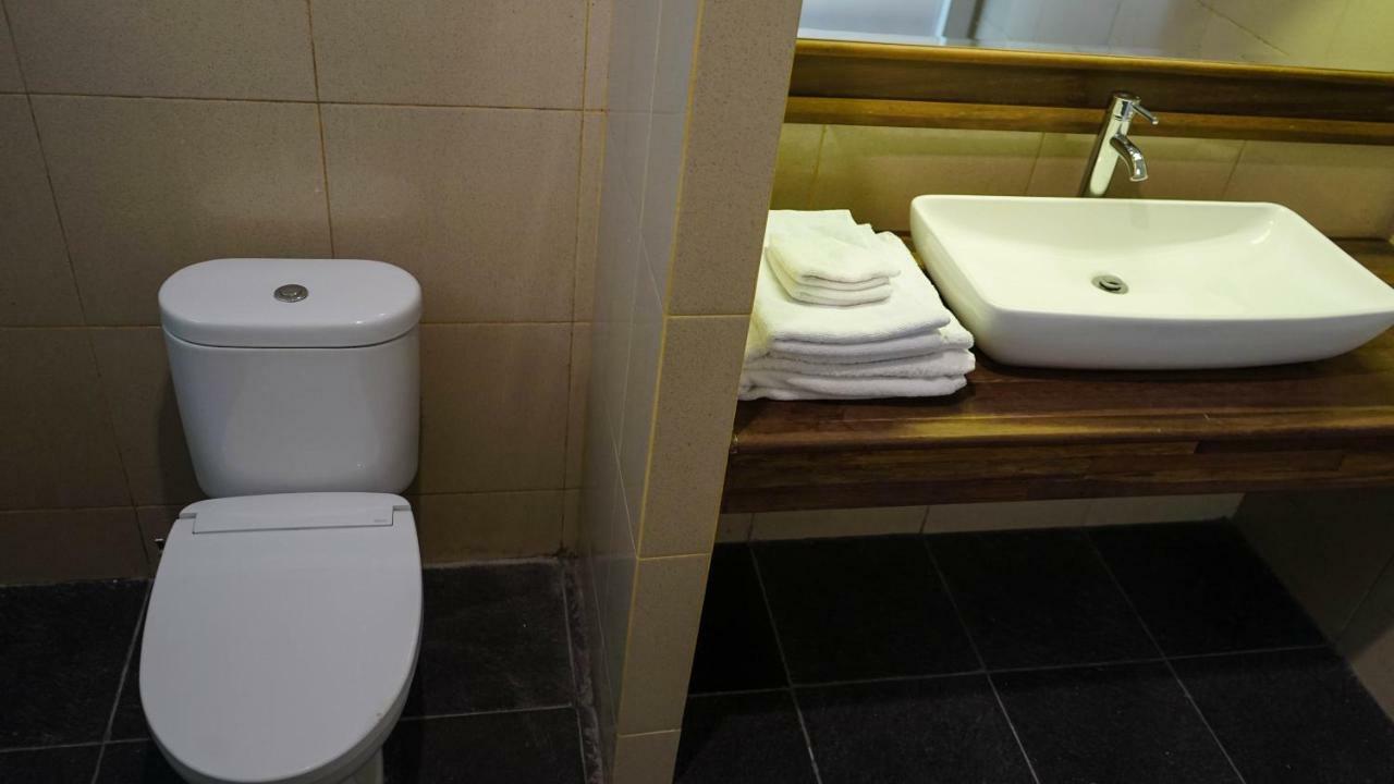 Seaview Beach Resort 제파라 외부 사진