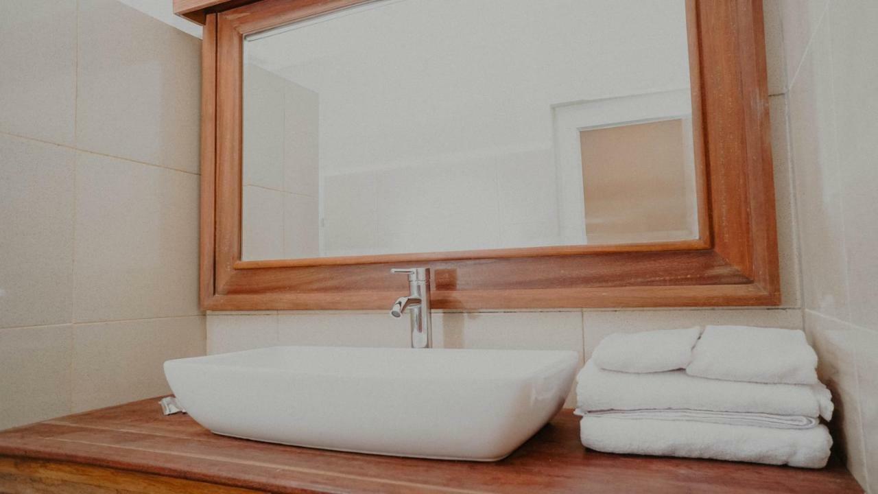 Seaview Beach Resort 제파라 외부 사진
